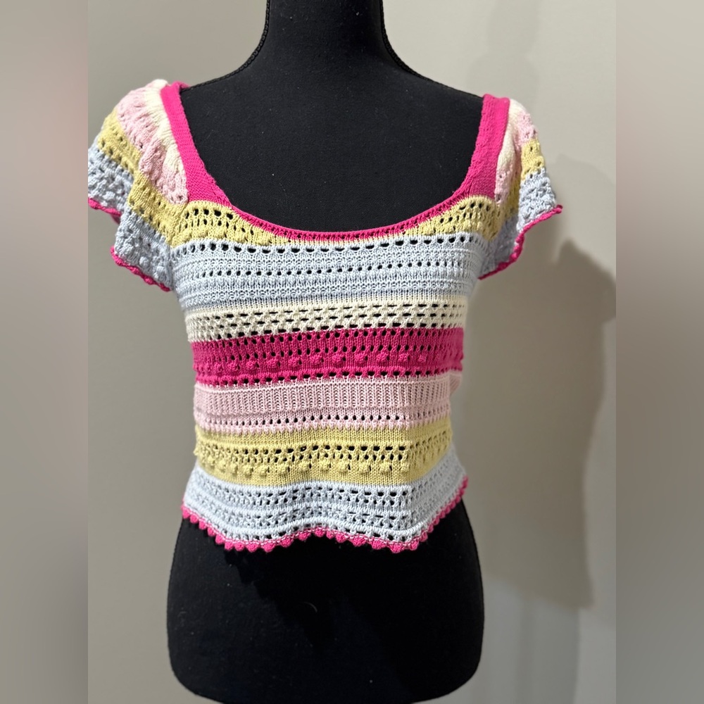 Sincerely Jules Multicolor Knit Crop Top Y2K crochet vibe Coquette Playful Small